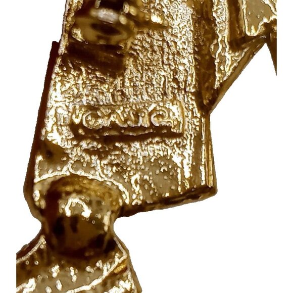 Vintage AJC Brooch Shopping Woman Walking Dog Gold Tone Lapel Pin - Picture 8 of 10